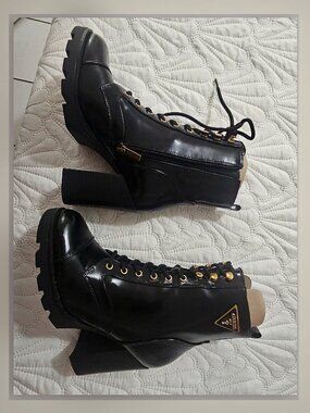 Women's Boots
